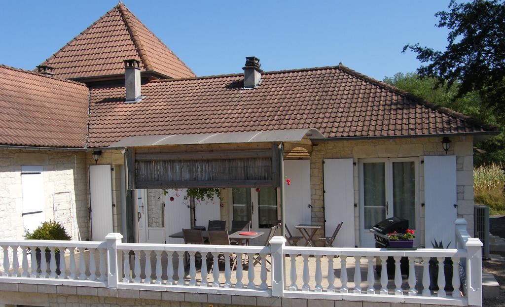 Вилла Lou Malinbouzat Brignac-la-Plaine Экстерьер фото